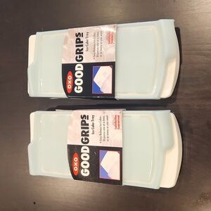 OXO GOOD GRIPS Ice Cube Tray set of 2 New
